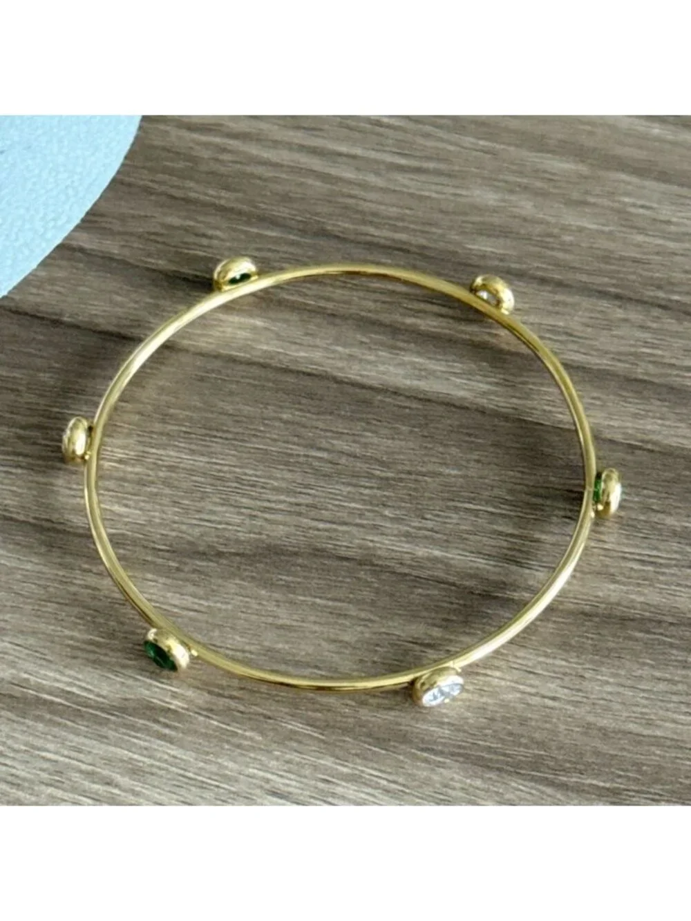 Gold and Green Bangle Bracelet Q593